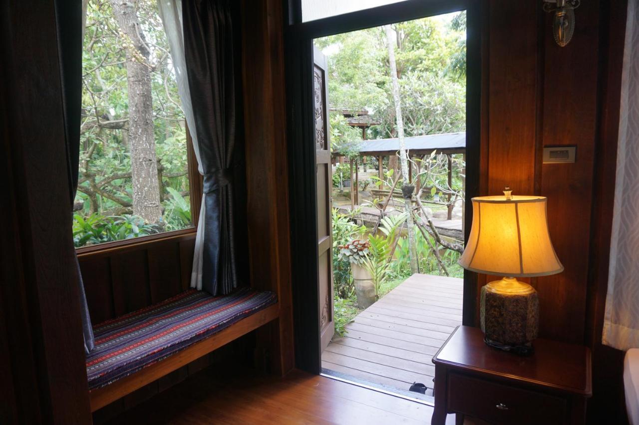 Baansuwanburi - บ้านสุวรรณบุรี 3* Chiang Mai