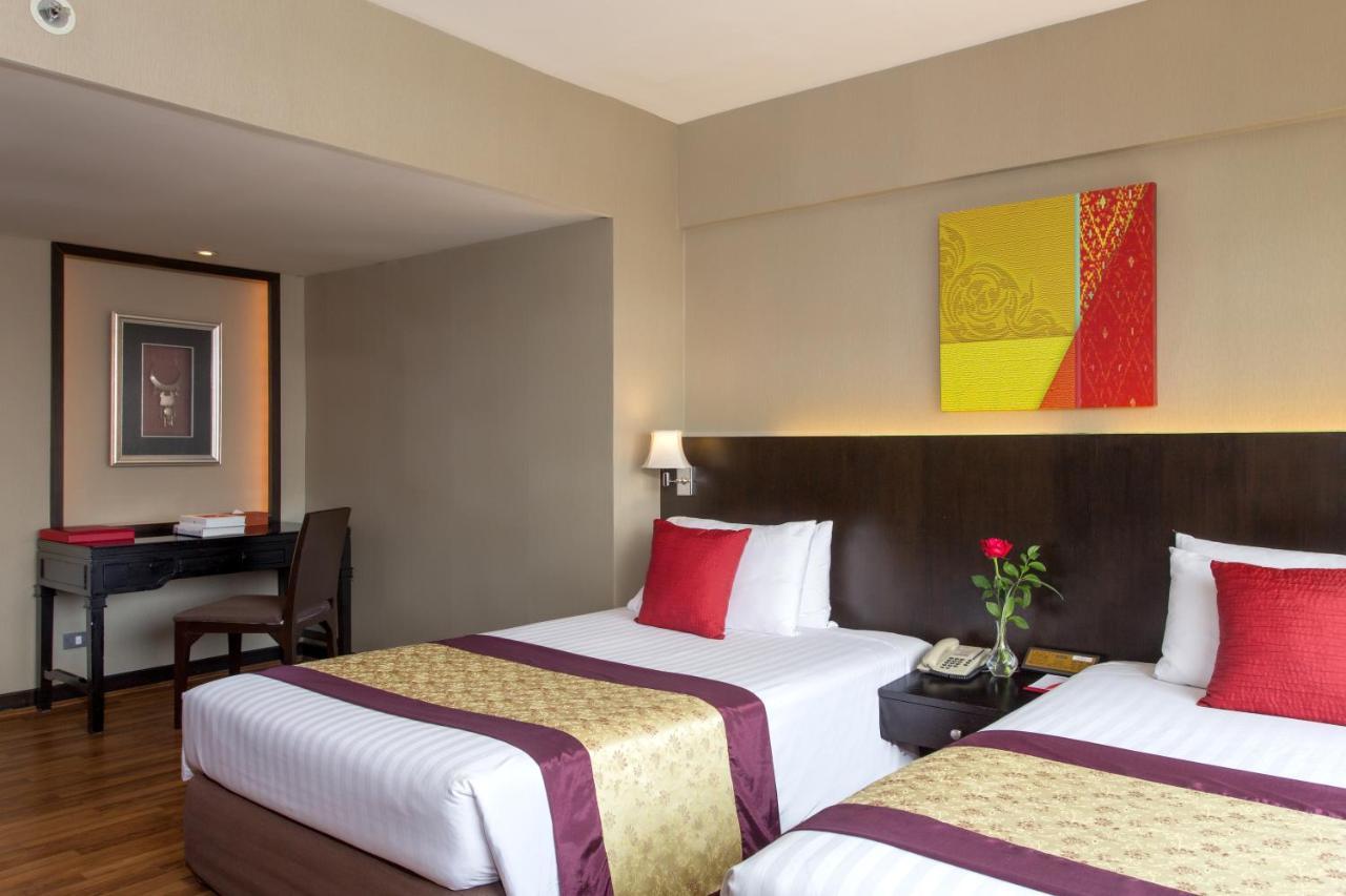Ramada Plaza By Wyndham Menam Riverside Hotel