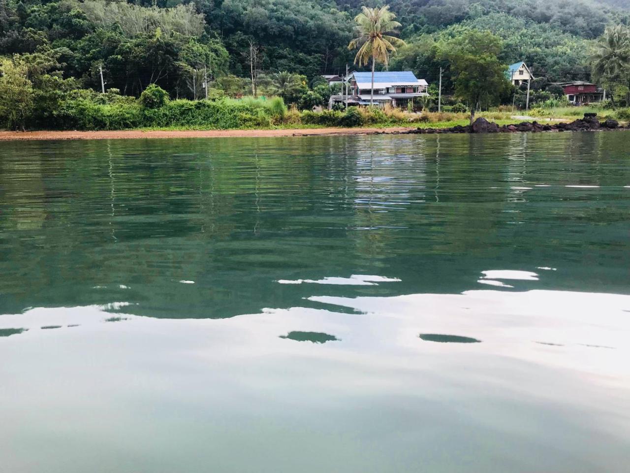Kohchang Fuengfah Guest house 2*