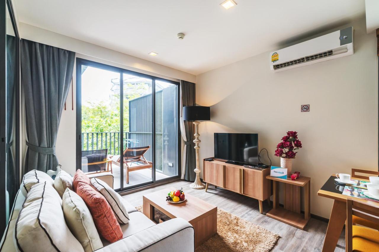 The Deck By Favstay Apartamento *