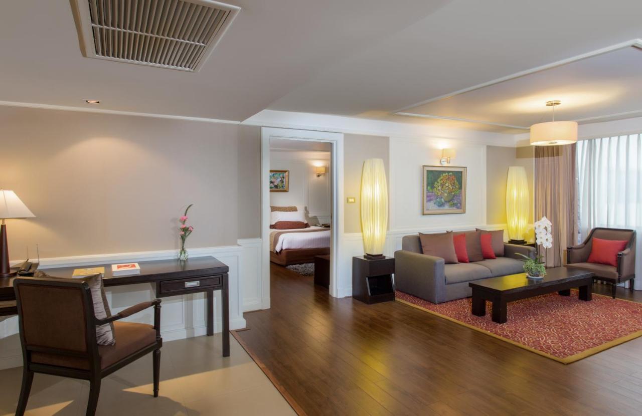 Ramada Plaza By Wyndham Menam Riverside Bangkok