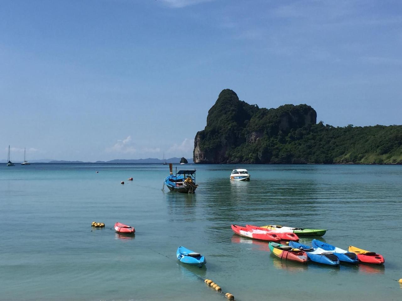 Resort Sea And Hill Phi Phi Don