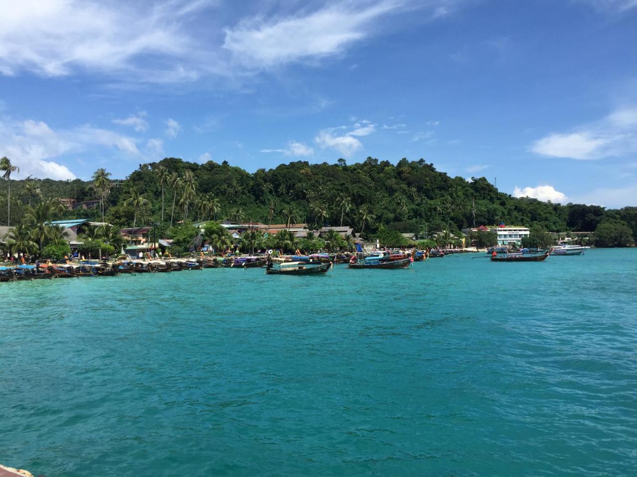 Sea And Hill Phi Phi Don
