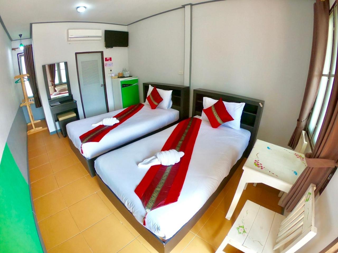Hostel Revolution