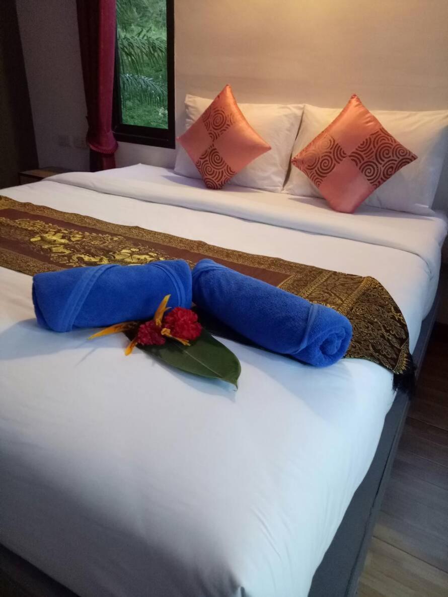 Baan Reenaa Lanta Resort