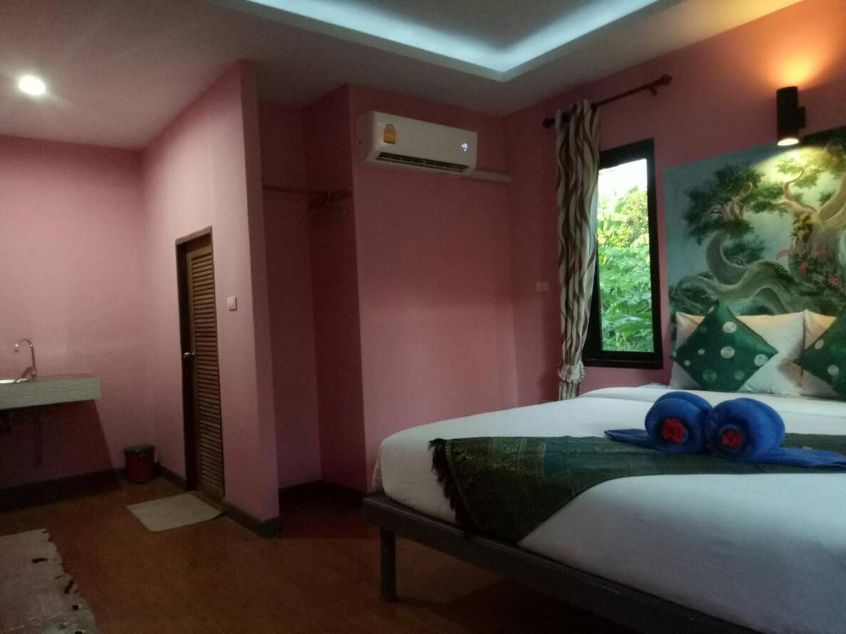 Resort Baan Reenaa Lanta Koh Lanta