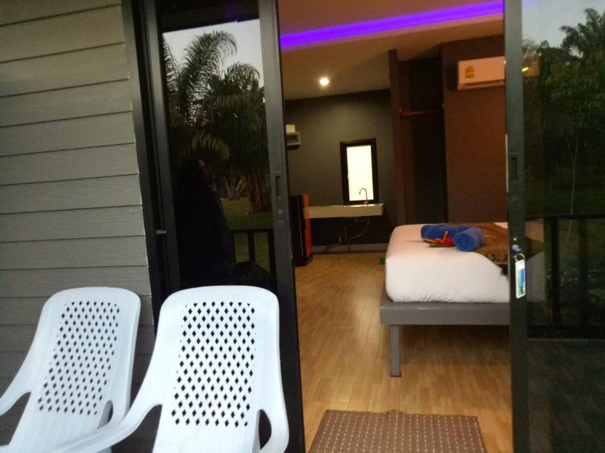 Baan Reenaa Lanta Koh Lanta