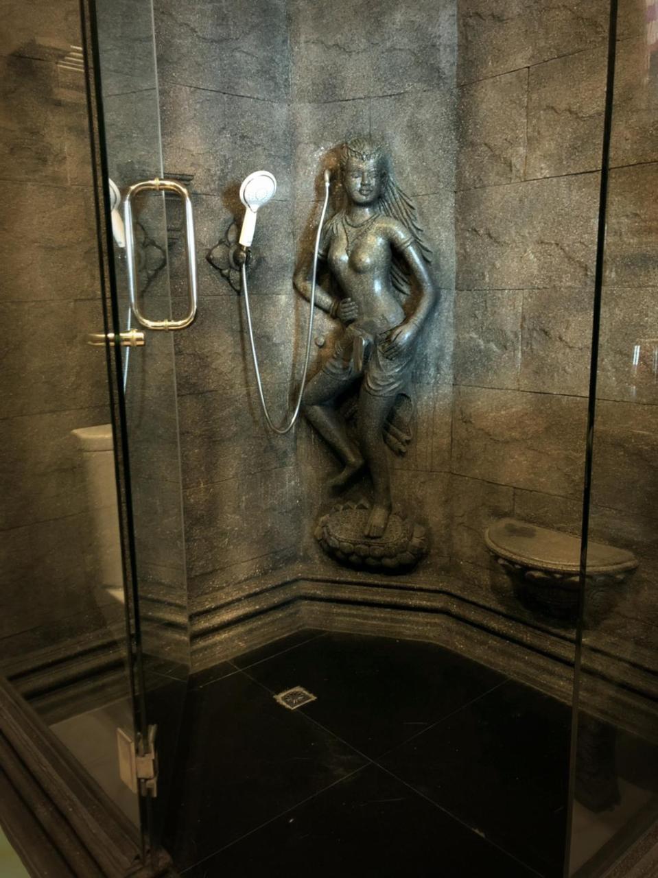 Le Palais 5*