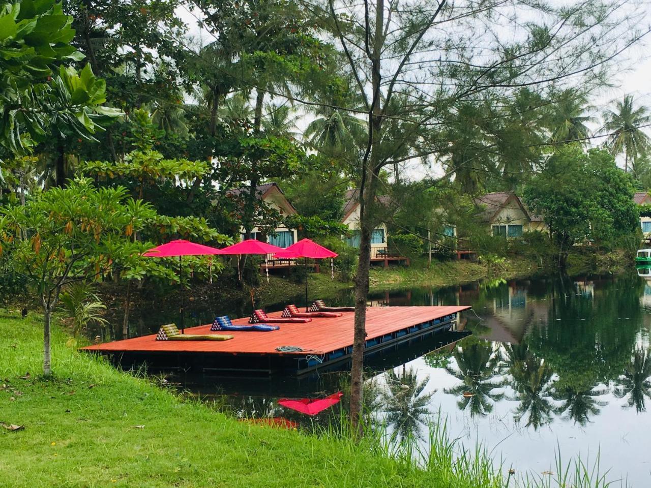 Golden Coconut Resort