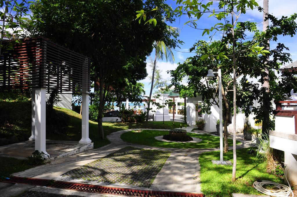 Al's Laemson Resort 4*