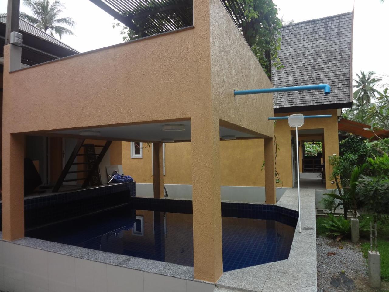 Guest house Halfmoon House *
