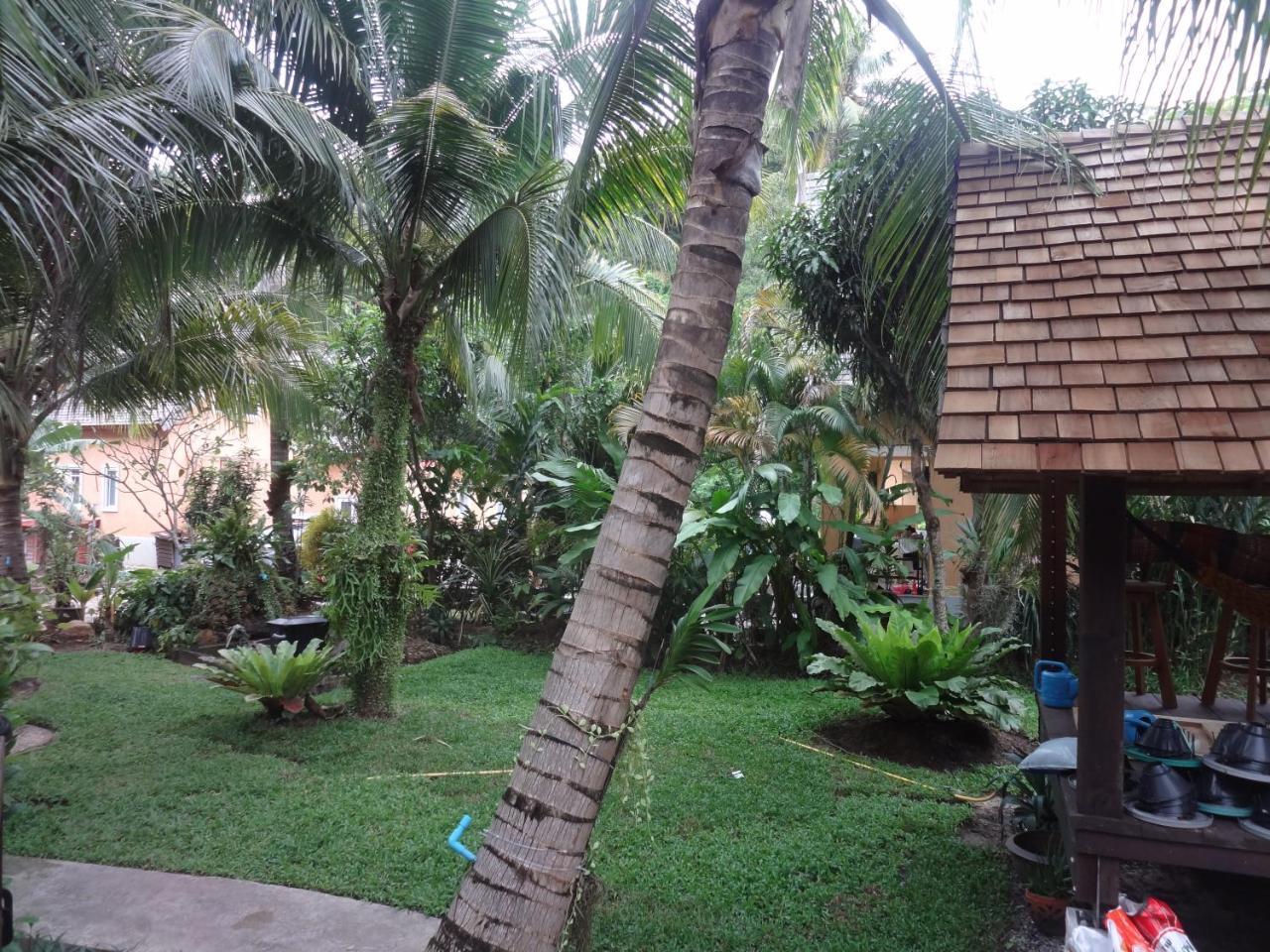 Halfmoon House Koh Chang