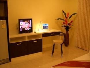 Laem Din Hotel