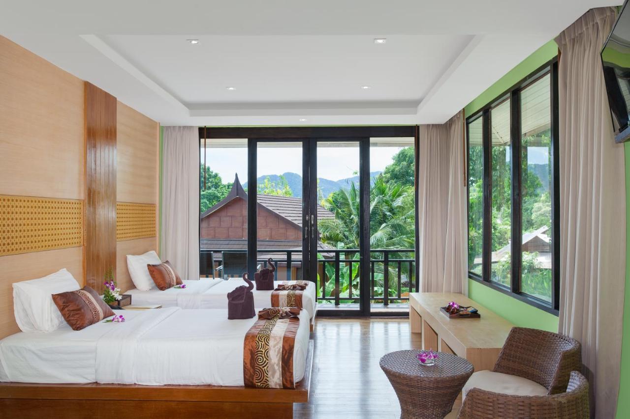 Long & Villa-sha Extra Phi Phi Don