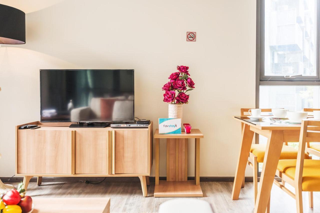 The Deck By Favstay Apartamento Patong
