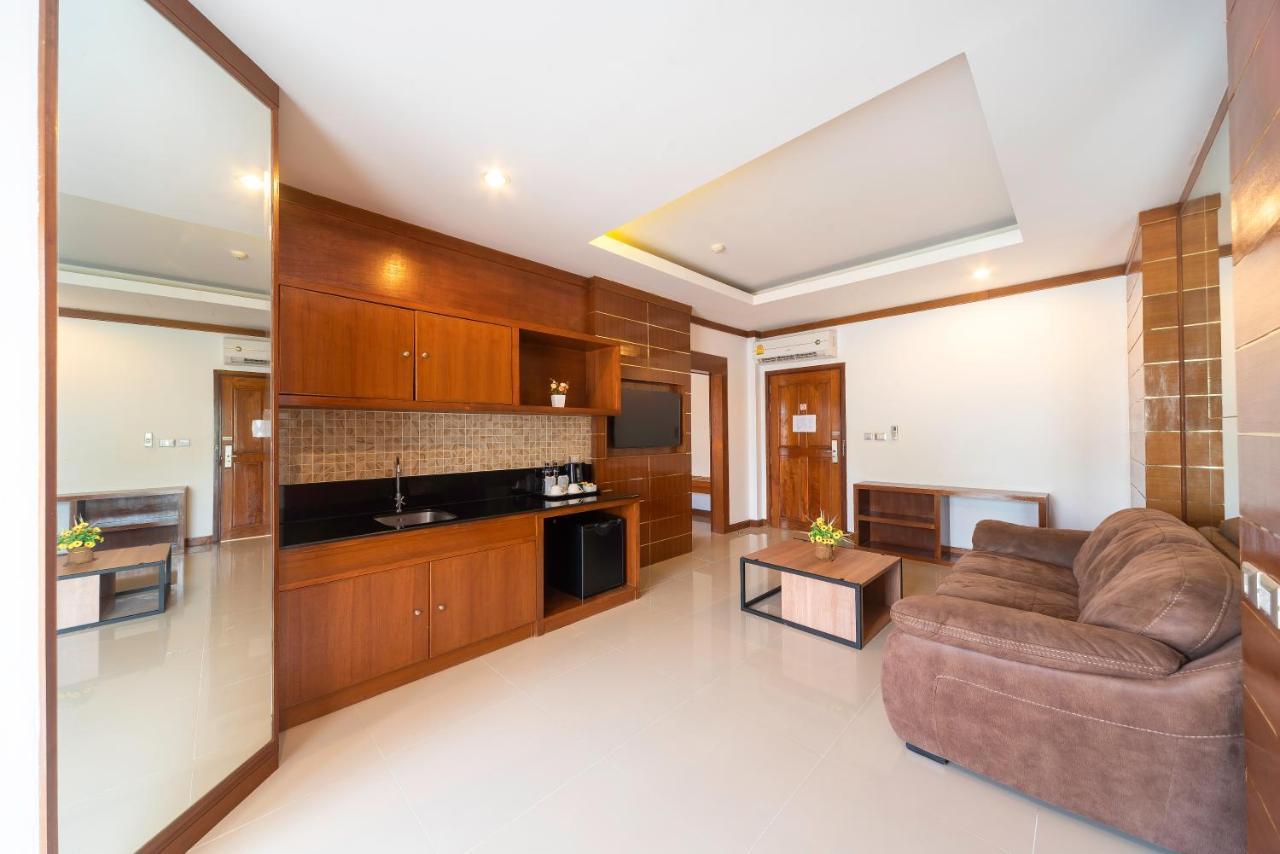 Shanaya & Phuket Hotel 4*