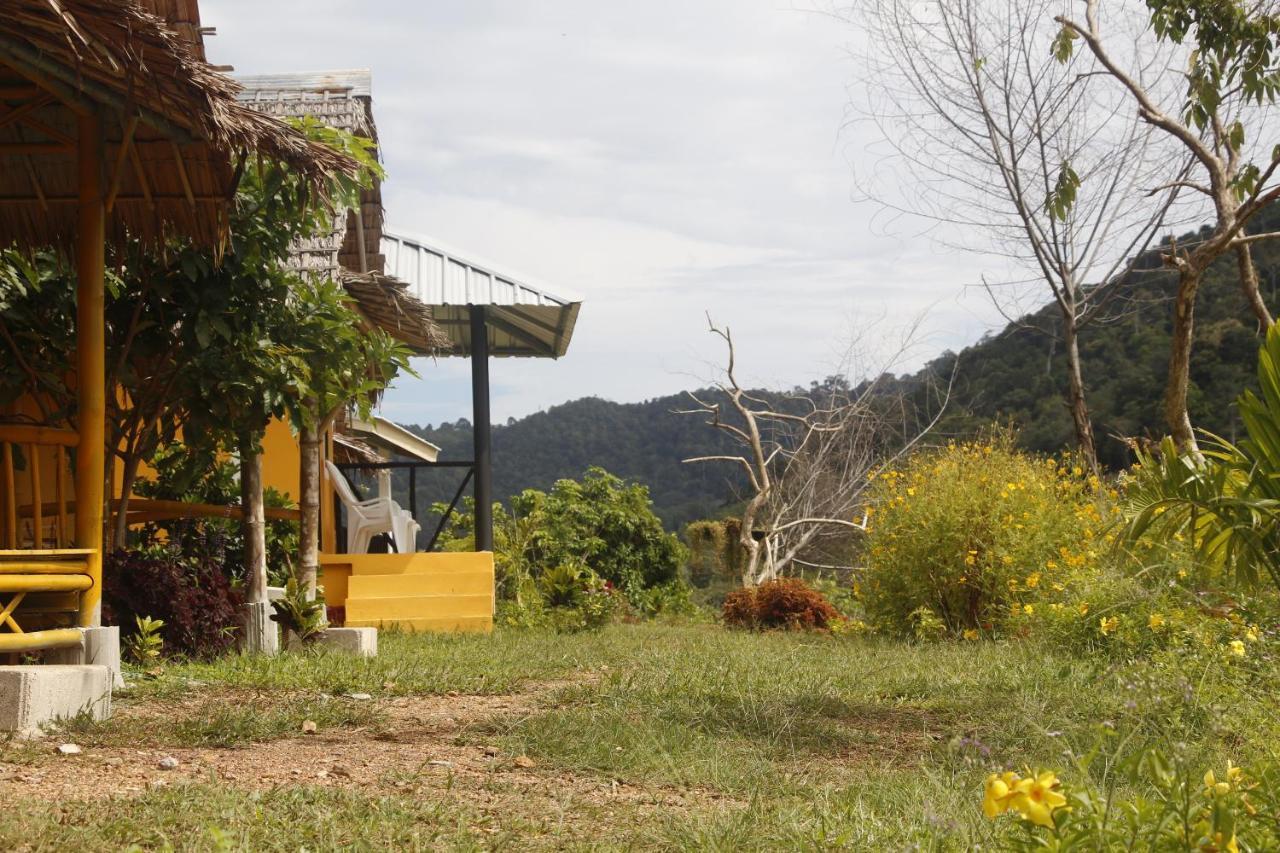 Phusan Guest house 2*