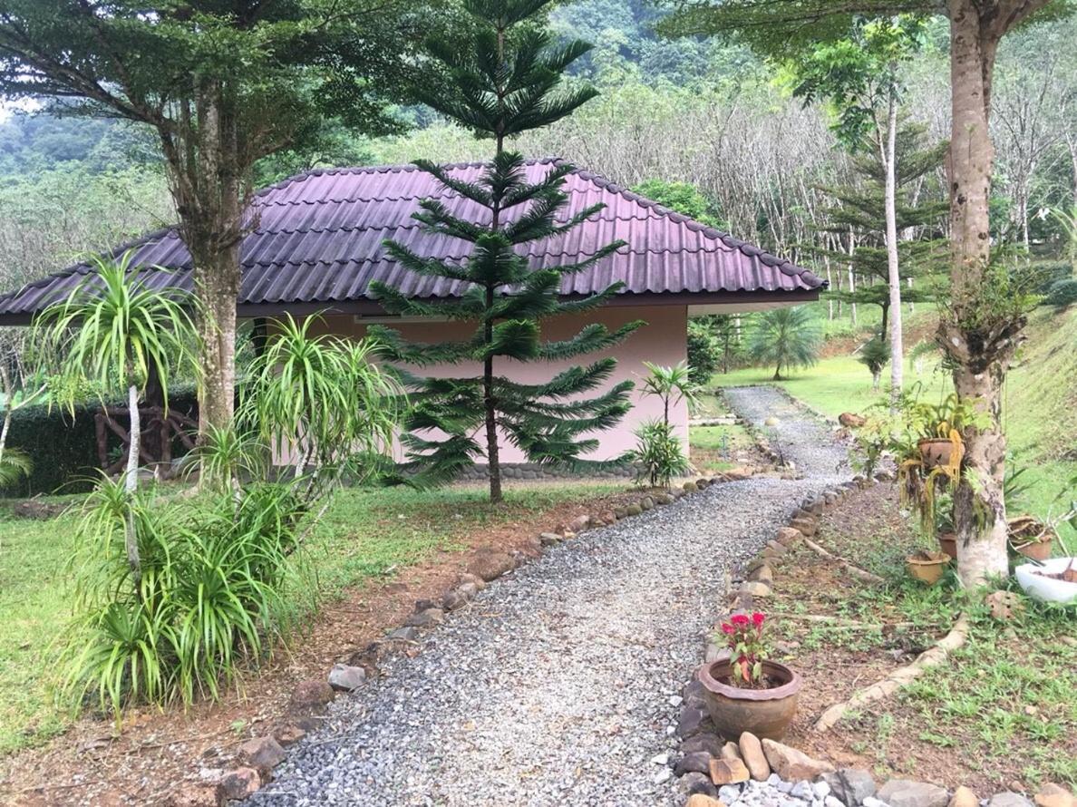 Khao Sok Hill Resort 2*