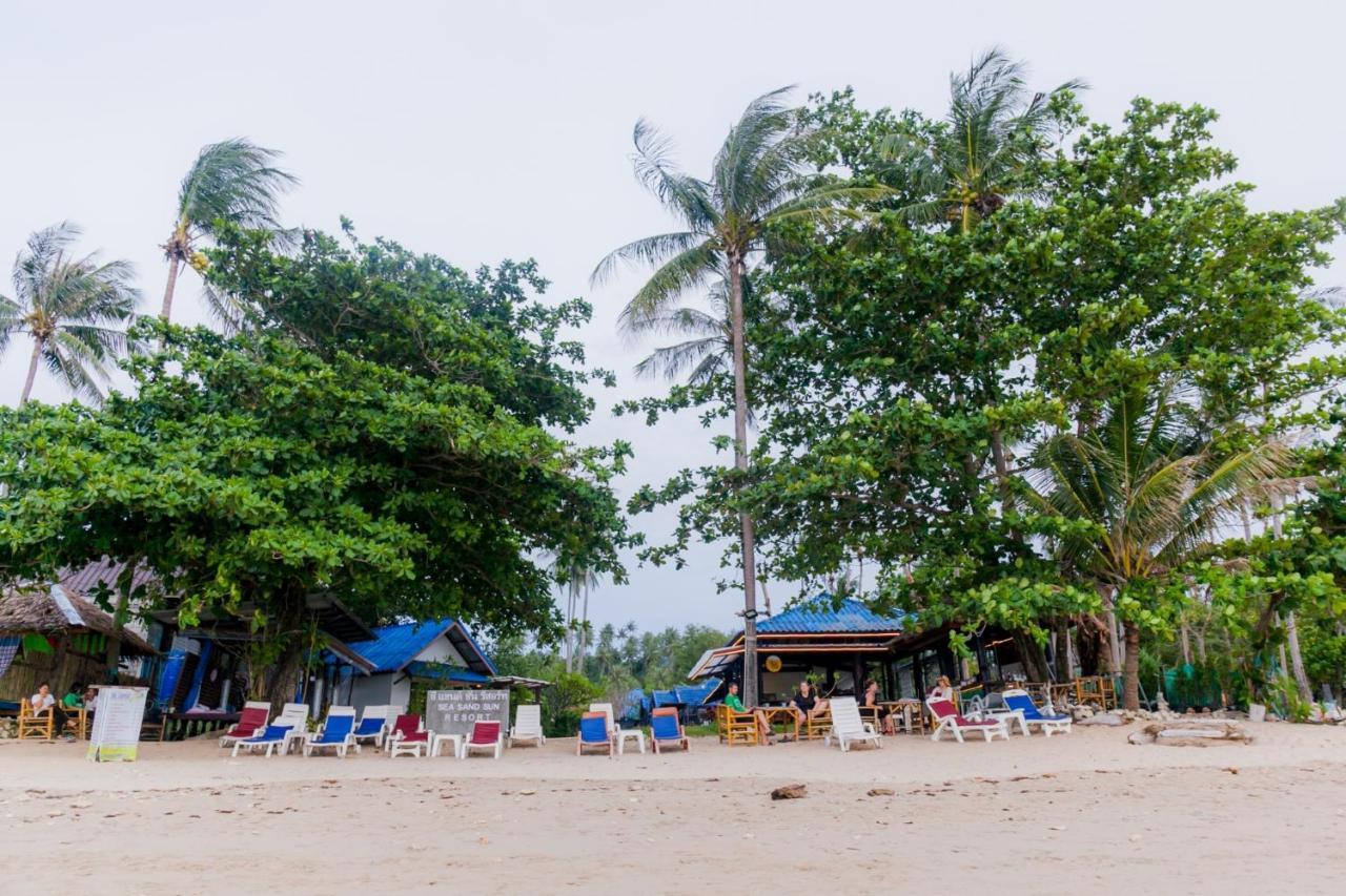 Sea Sun Resort, Lanta Island