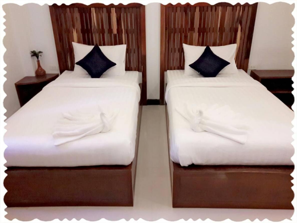 Billabong And Cafe Hotel Baan Tai