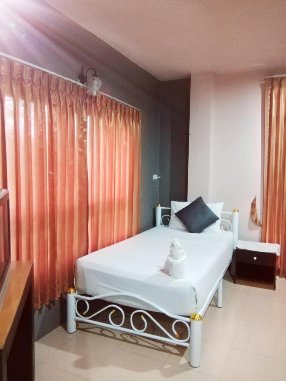 Resort Yousabuy Samui 2*