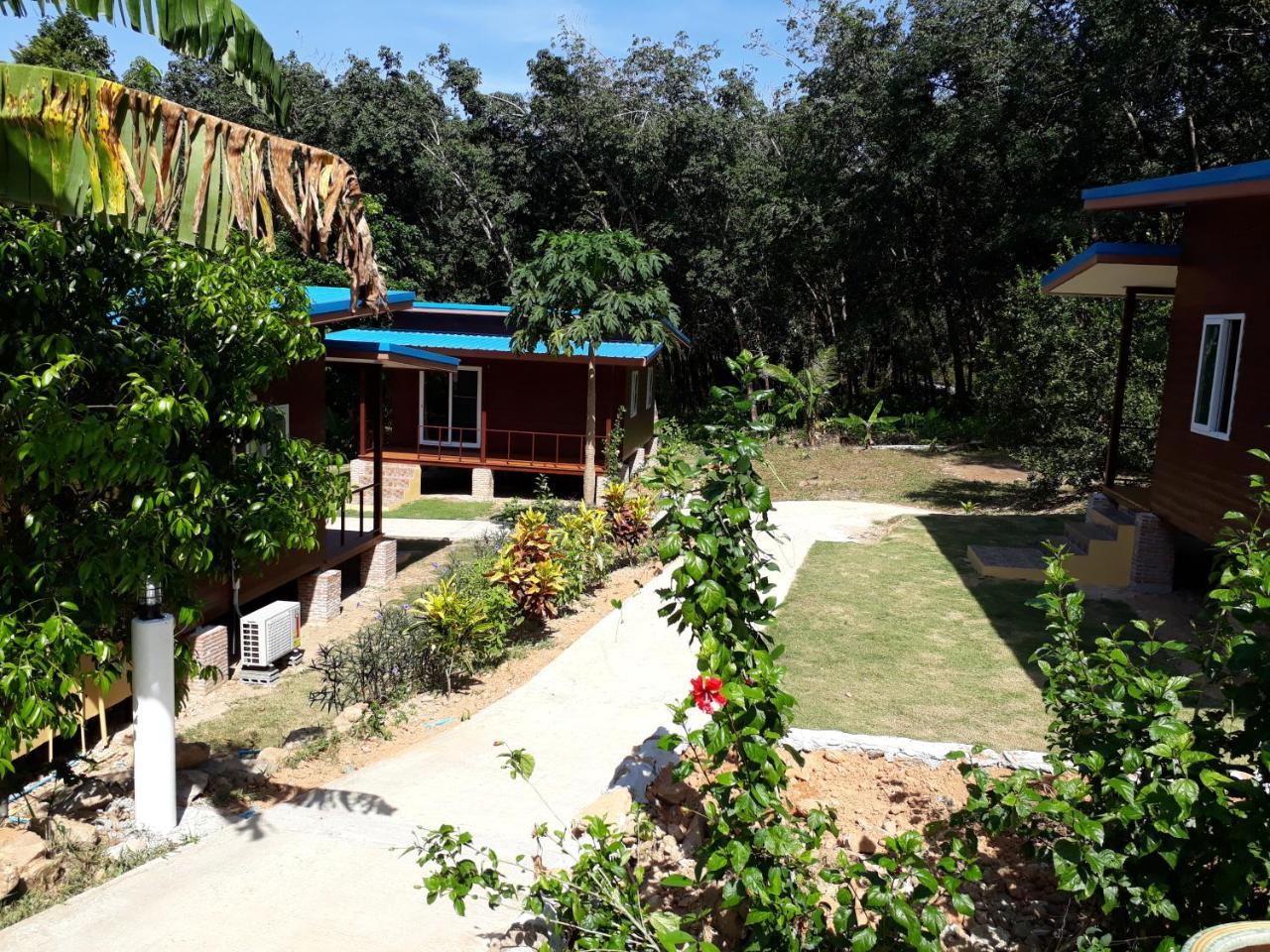 Elephant & Castle Koh Chang