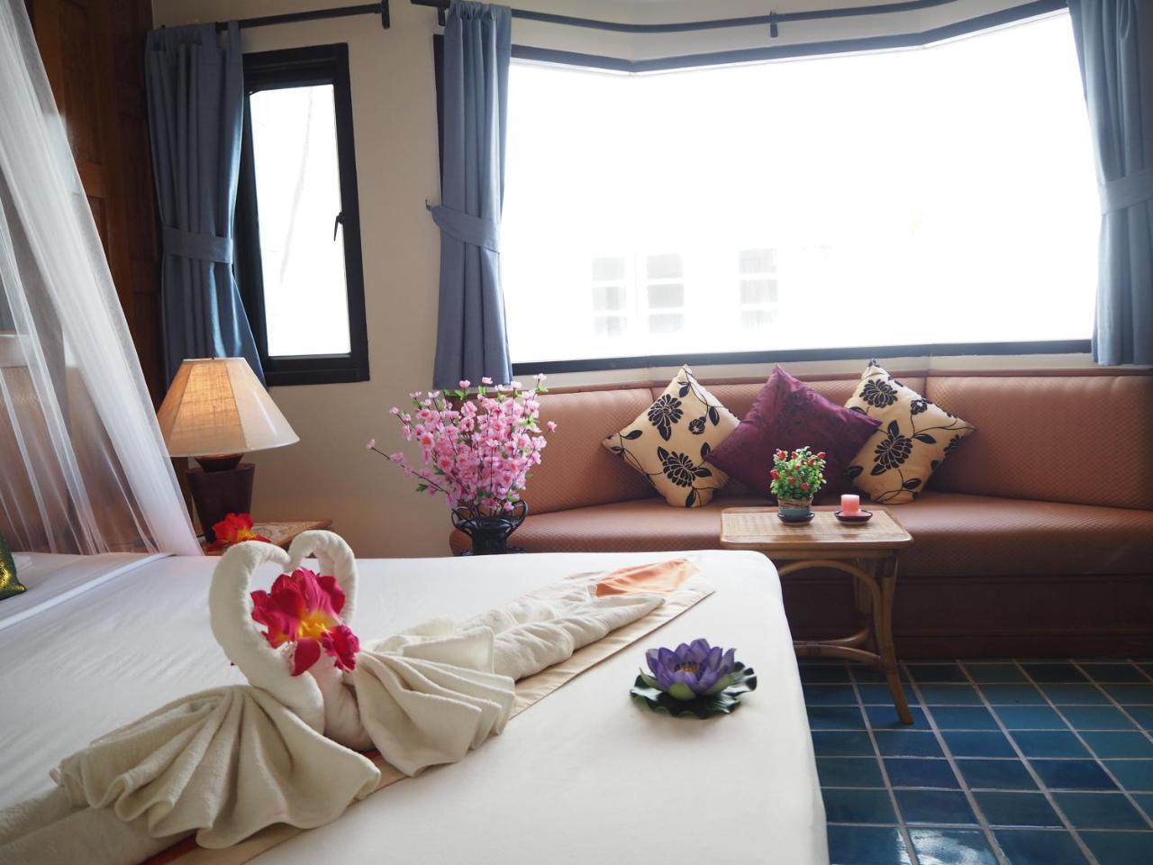 Your Place Guest house Karon