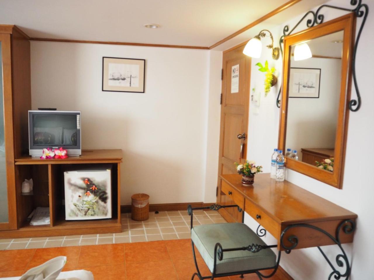 Your Place Guest house Karon