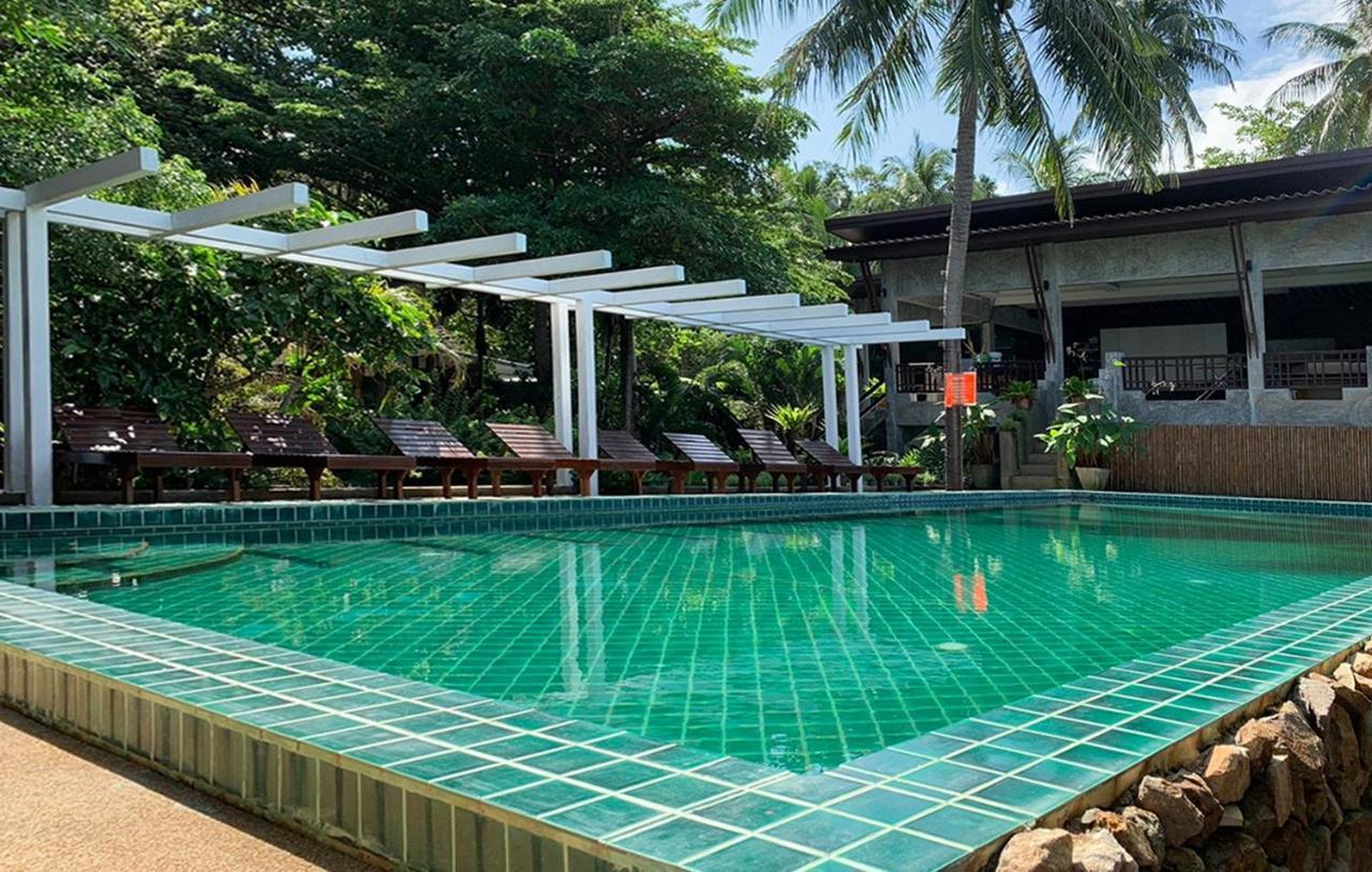 Resort West Coast Beach