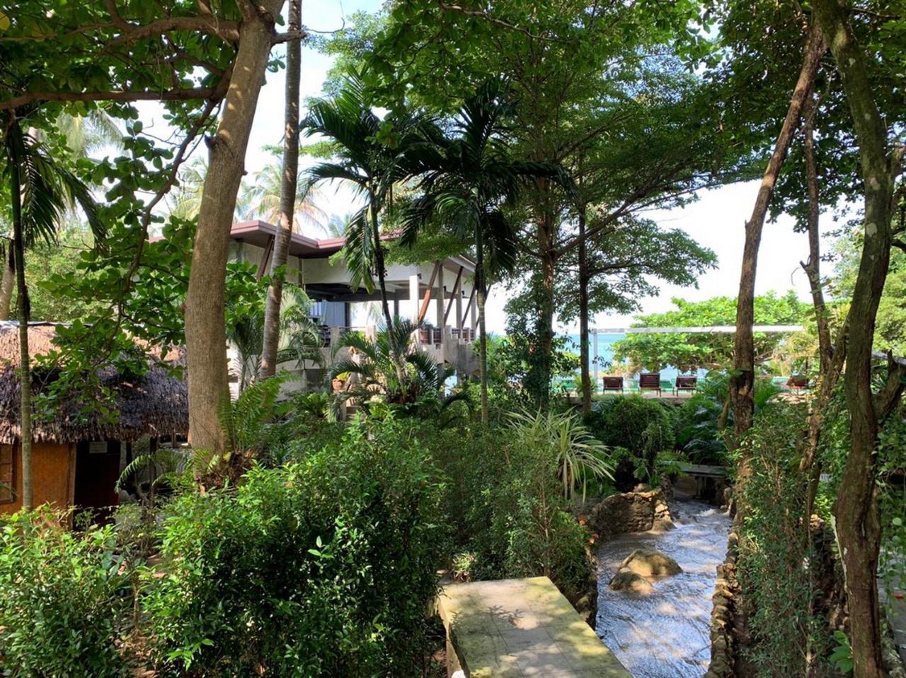Resort West Coast Beach