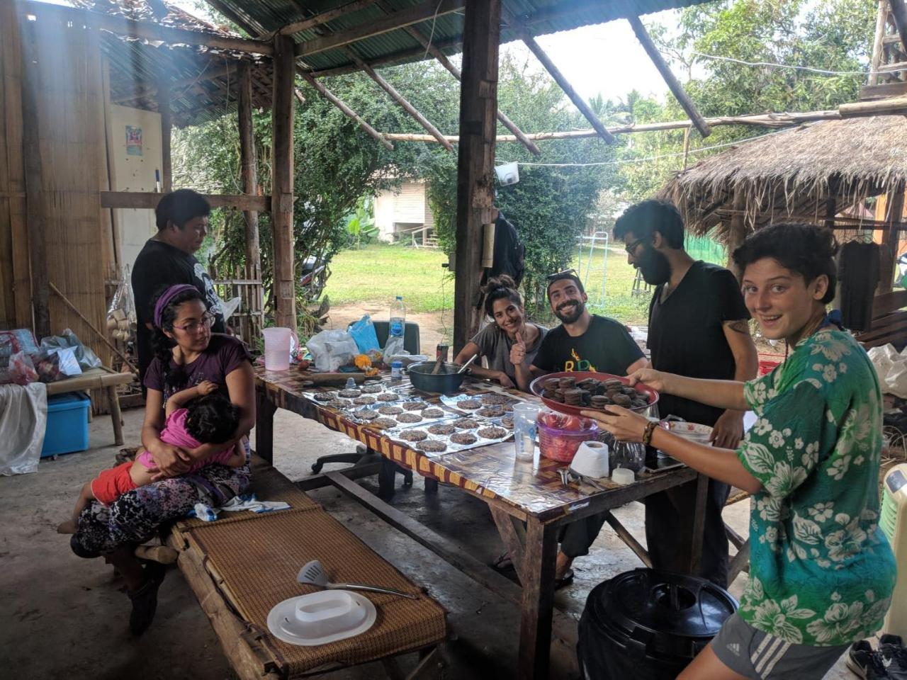 River Jam & Hostel Pai