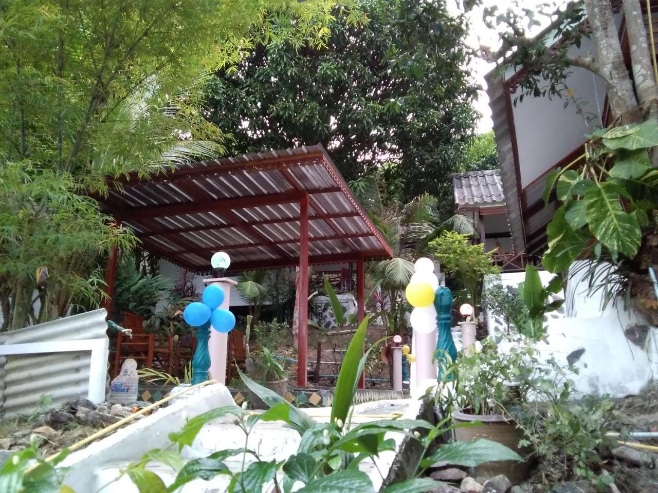 Comon Bungalow Haadchaophao Resort 2*