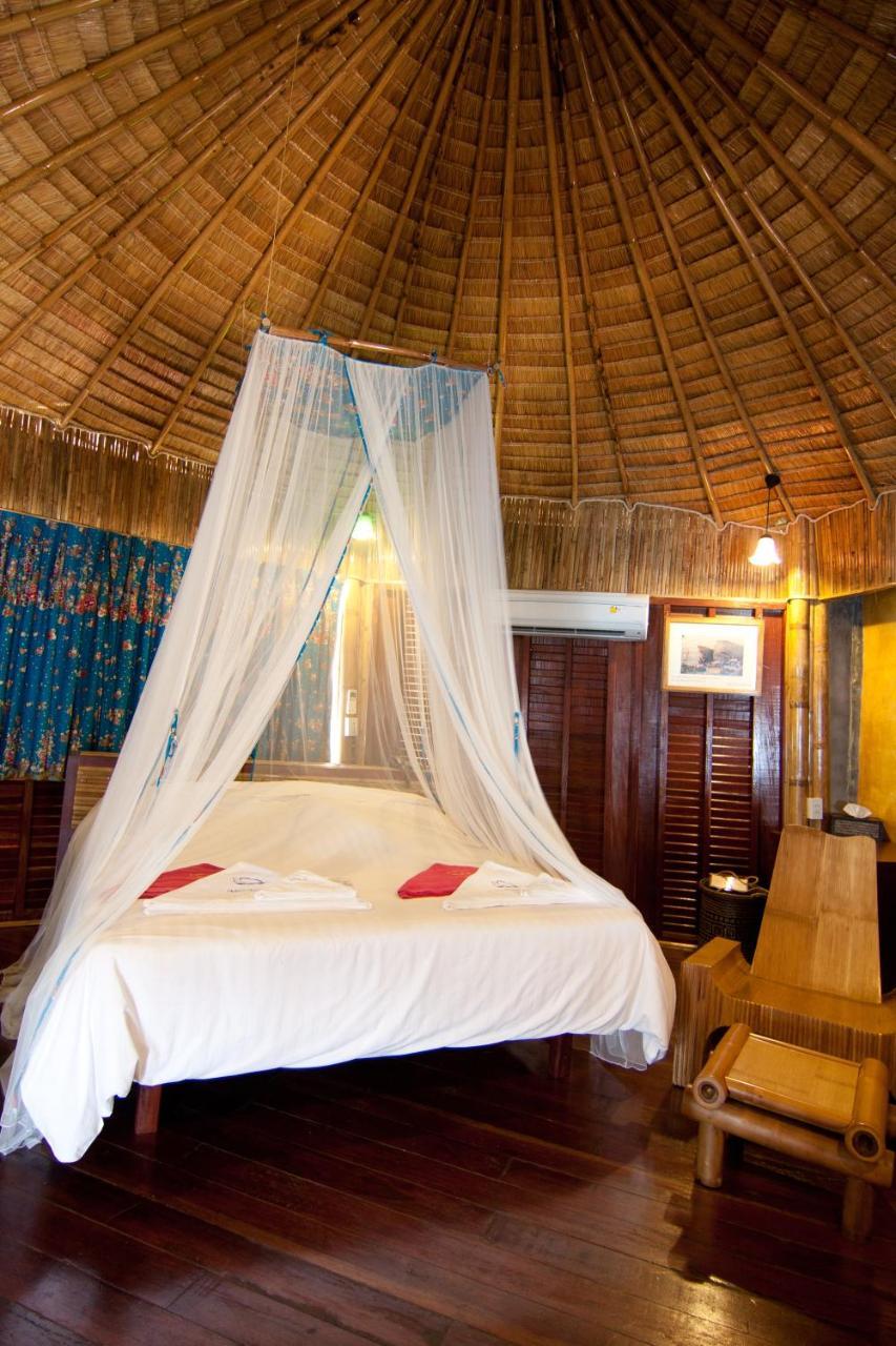 Resort Bamboo Huts