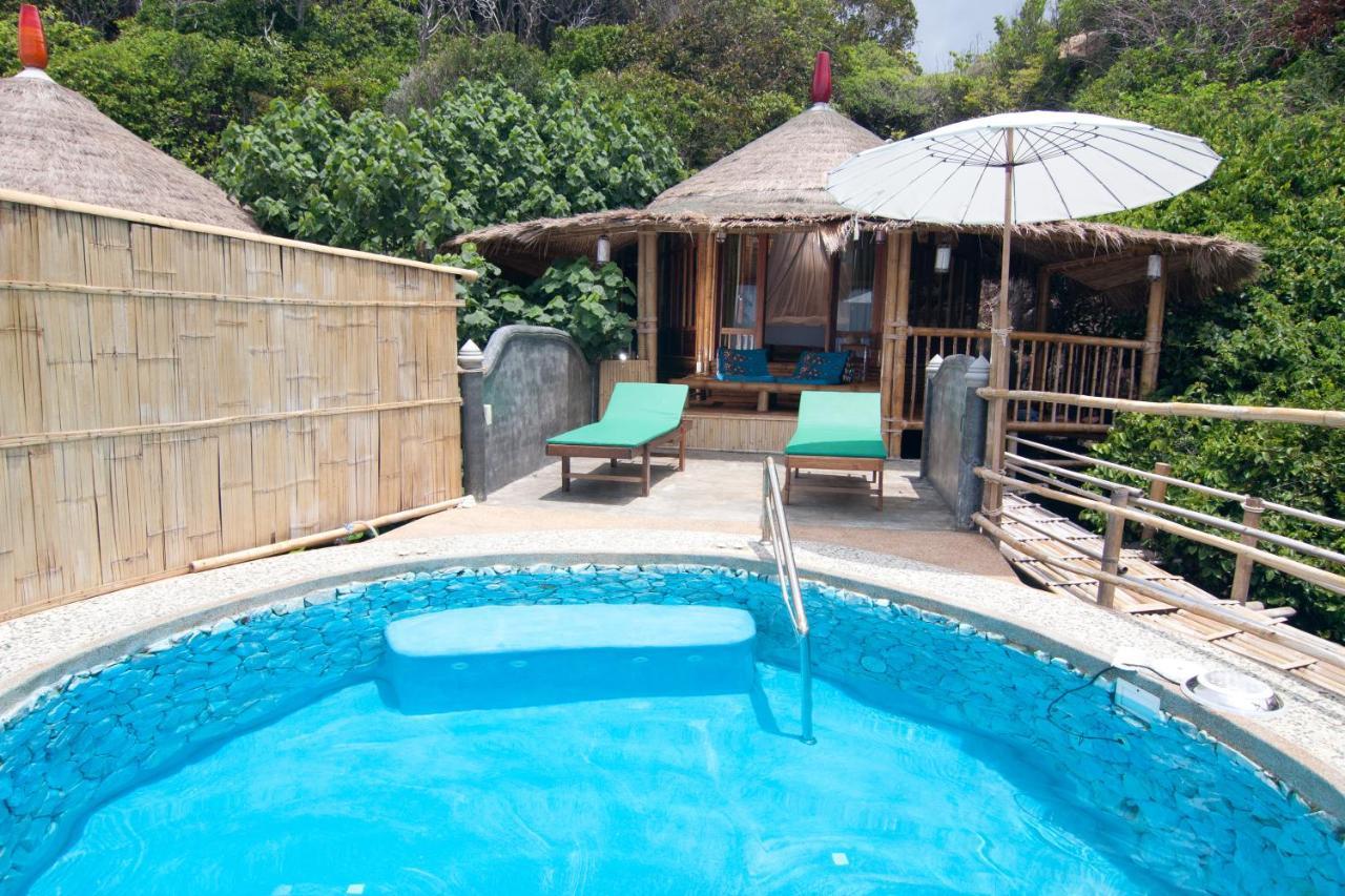 Resort Bamboo Huts