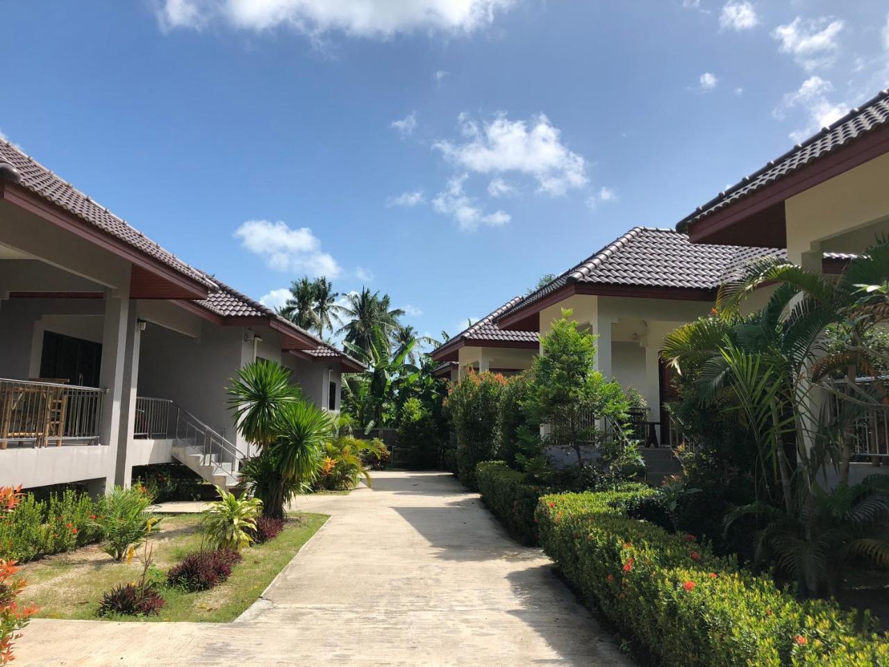 Serenity 3* Mae Nam