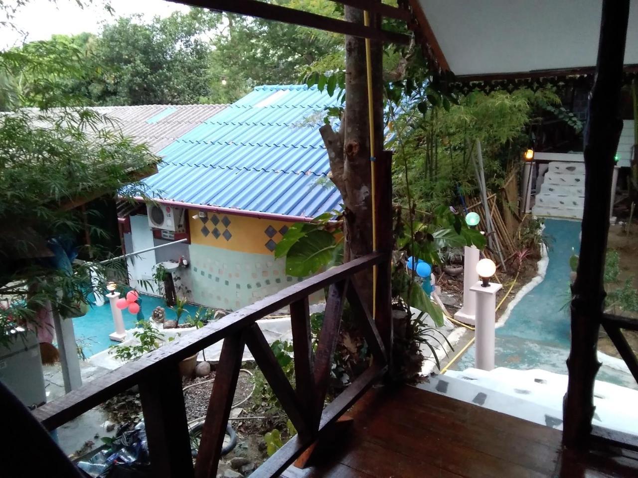 Resort Comon Bungalow Haadchaophao