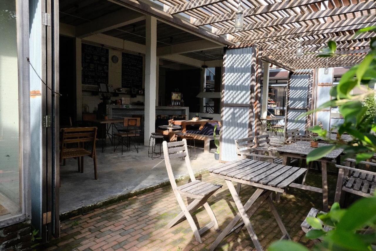 Samatha Bed & Breakfast Koh Tao