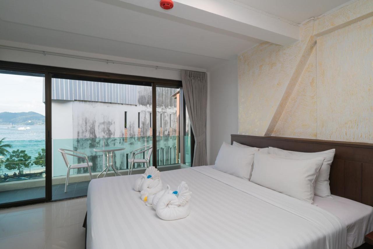Destinaation Boutique By The Sea