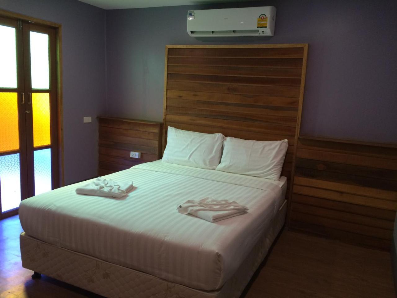 Apple Beachfront Resort Trat