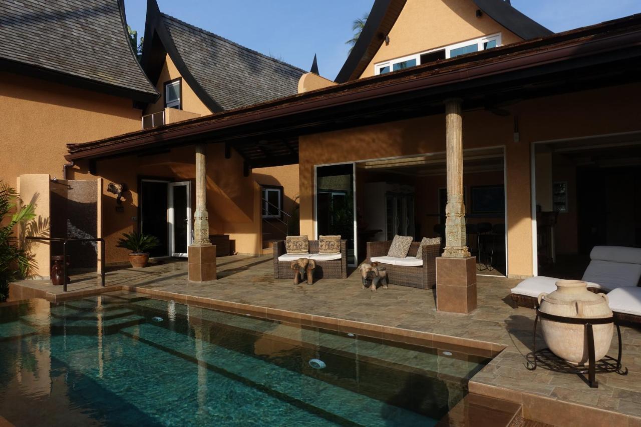 Laguna House *