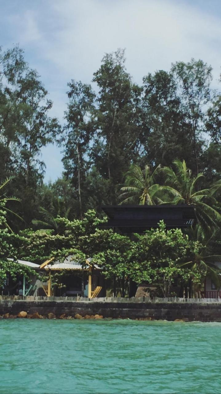 Beachub - Coworking Village 3* Srithanu