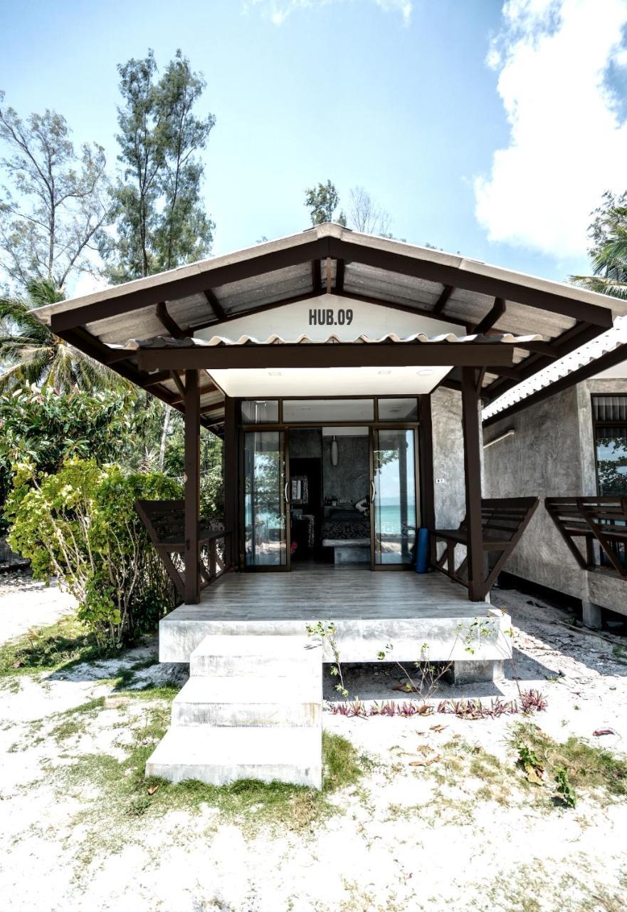 Beachub - Coworking Village