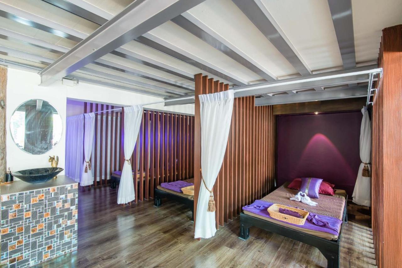 Anchan & Hotel 4*