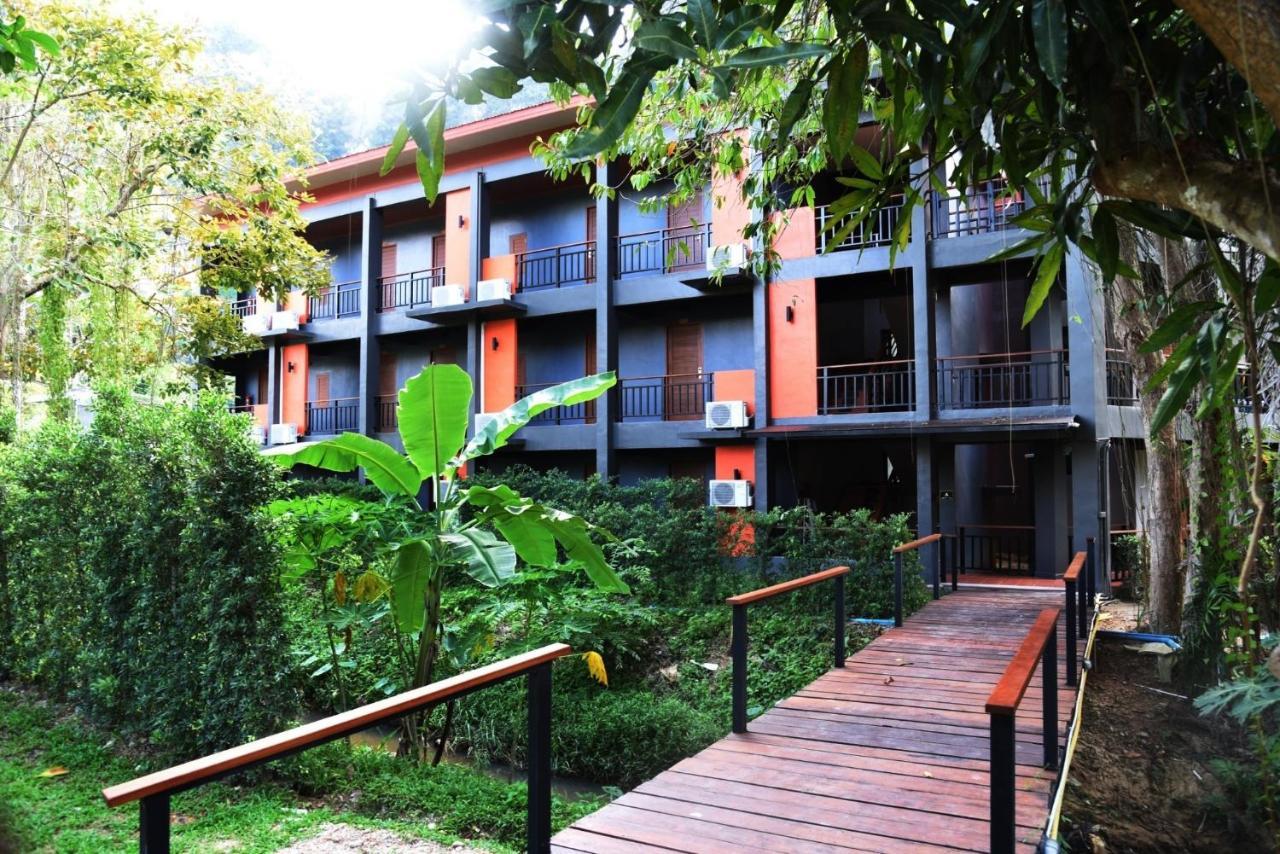 Resort Frank Krabi 3*