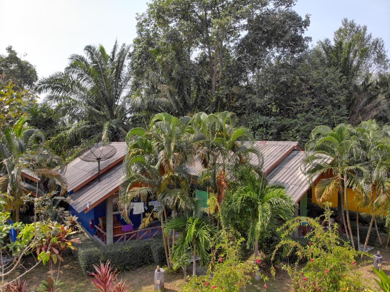 Guest house Sabaidee 3*
