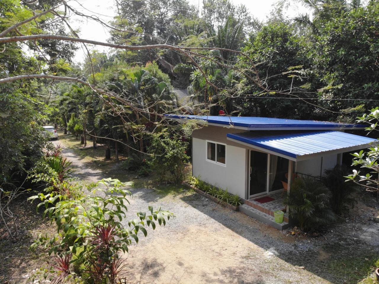 Guest house Sabaidee 3*