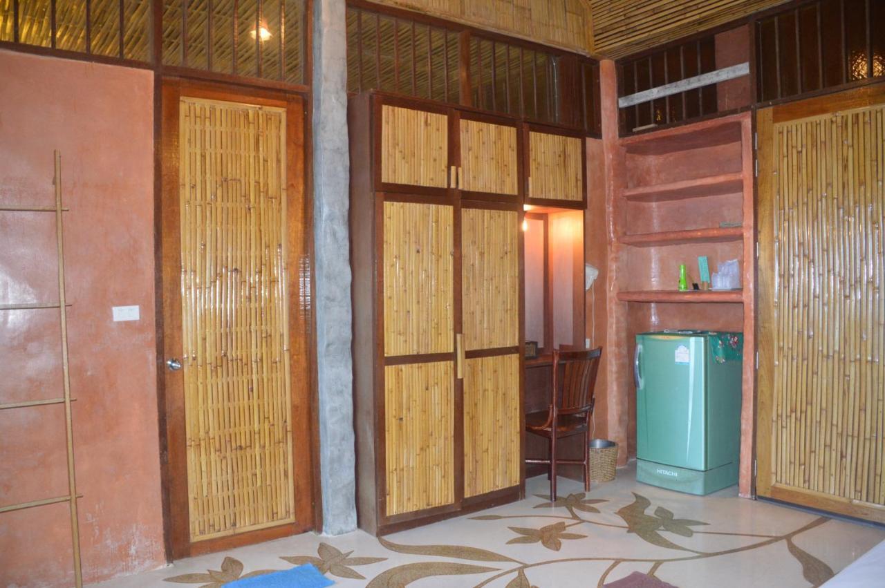 Bamboo Huts Resort