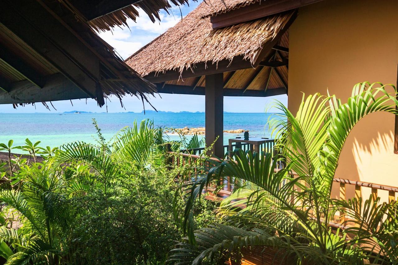 Resort Beyond The Blue Horizon Boutique 3*