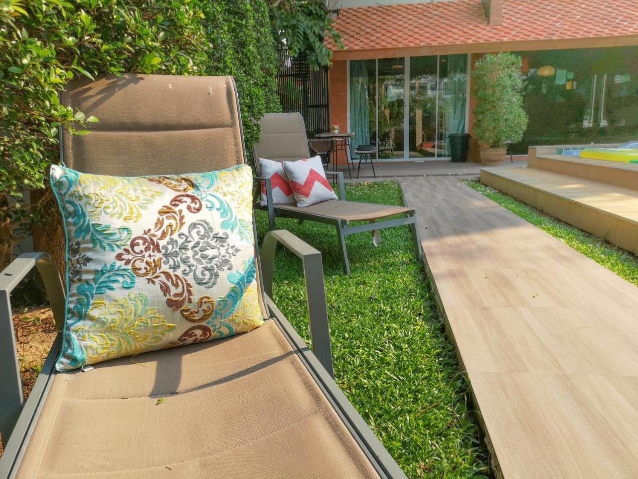 Villa ตำหนักวิลล่า 10 ห้องนอน พร้อมสระว่ายน้ำส่วนตัว *