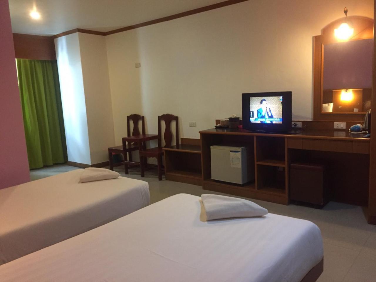 Hawaii Hotel